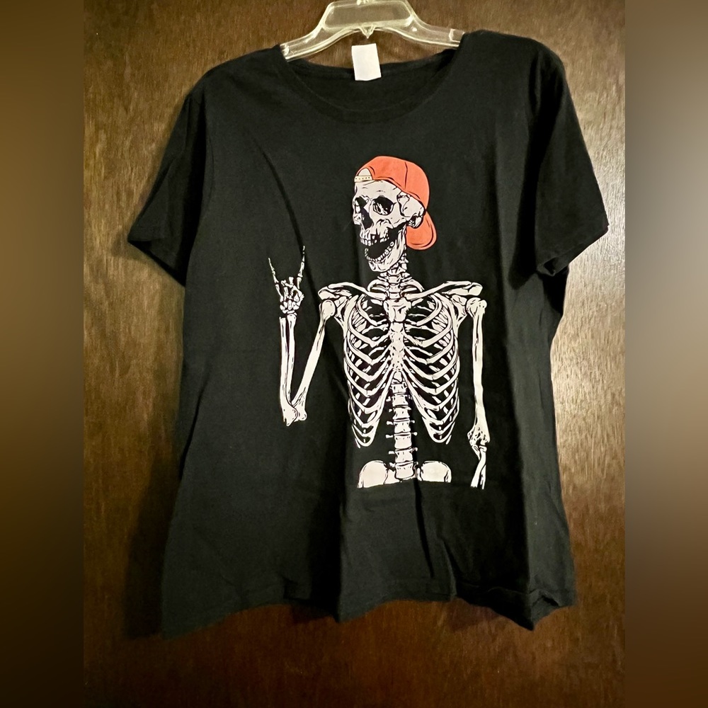 🦴Rocker Skeleton Shirt🦴